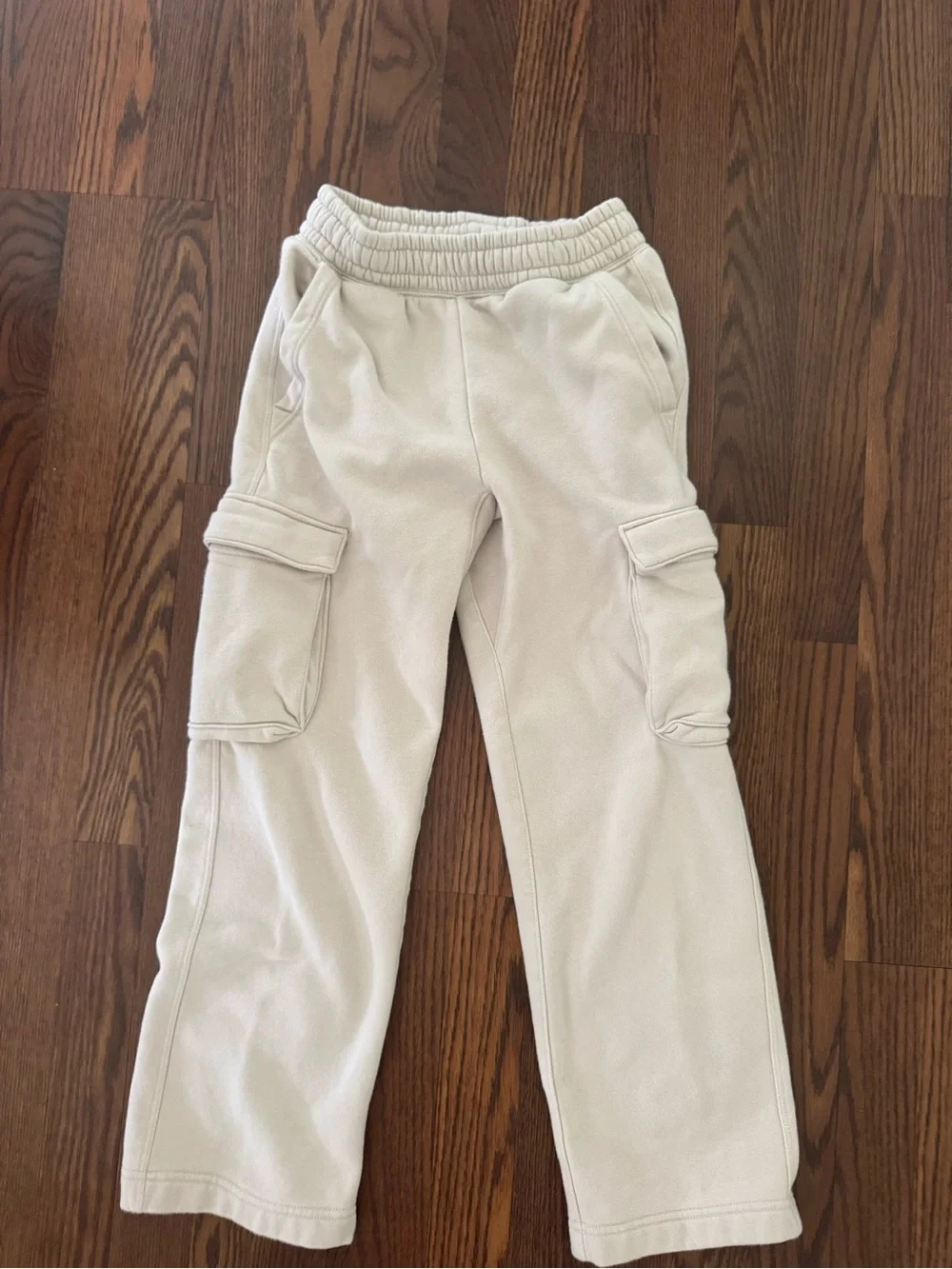 Gap Kids Girls Cargo Sweatpants in Cream